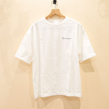 Tシャツ